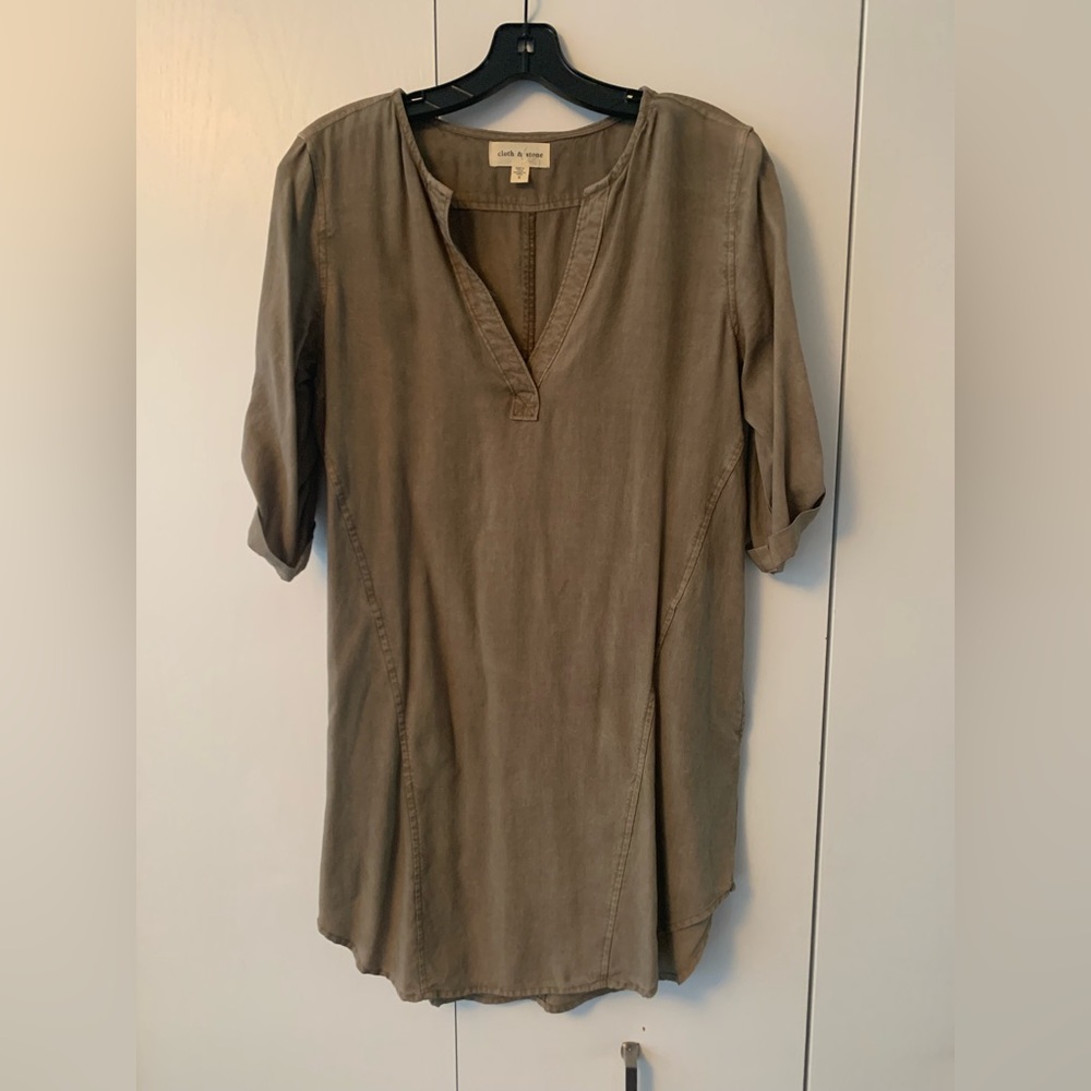 NWOT Cloth & Stone Tunic.